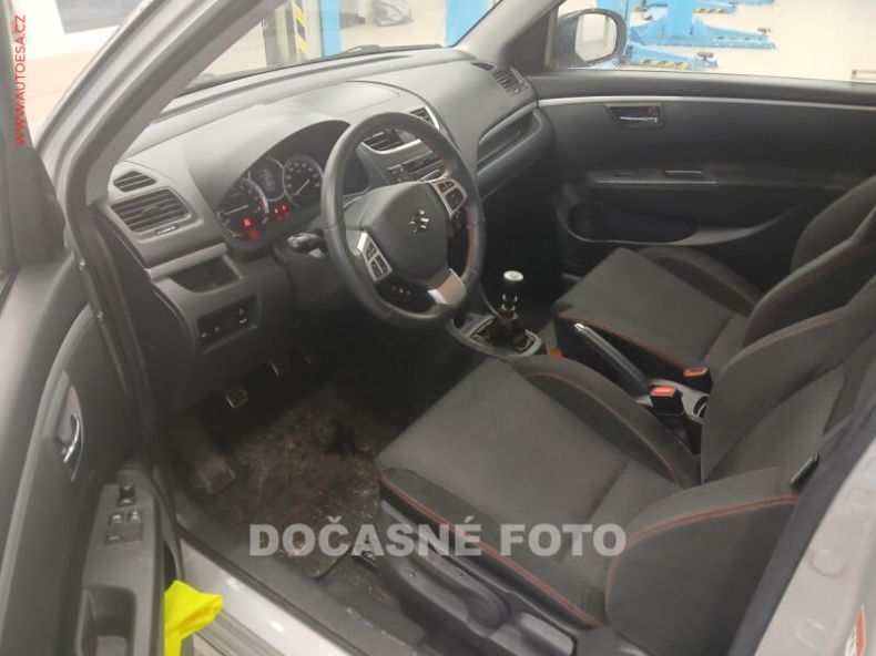 Suzuki Swift - hlavní fotka