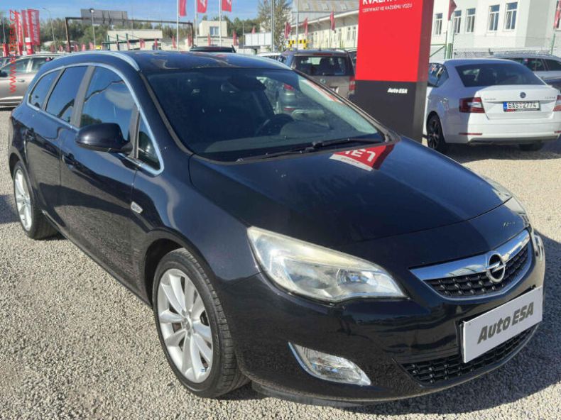 Opel Astra - hlavní fotka inzerátu