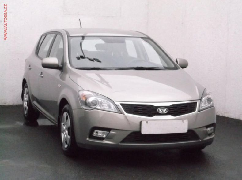 Kia Cee'd - hlavní foto