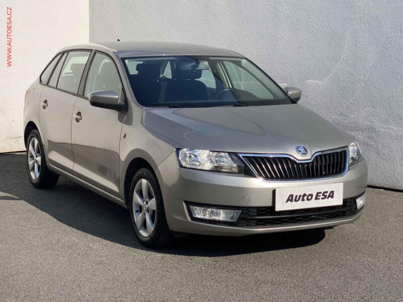 Škoda Rapid - hlavní foto