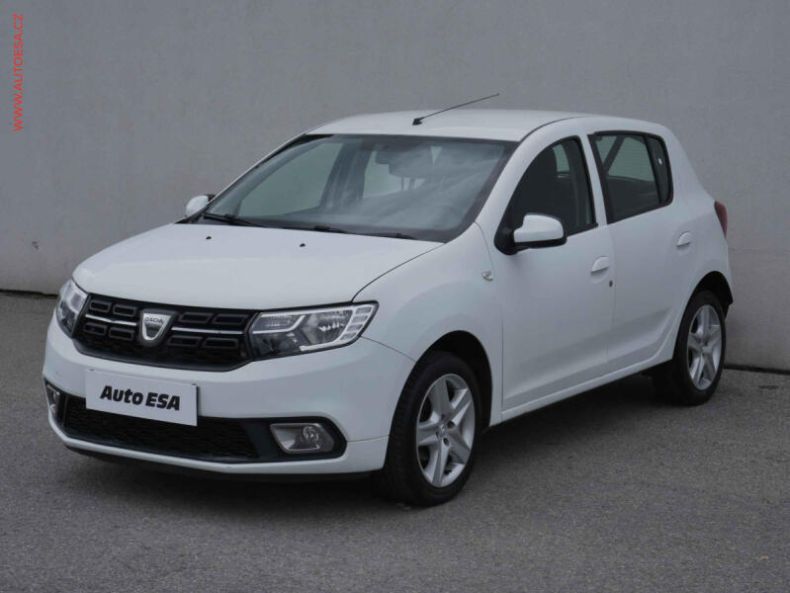 Dacia Sandero - hlavní fotka