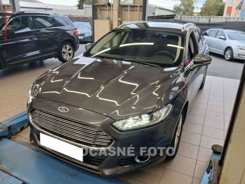 Ford Mondeo - hlavní foto