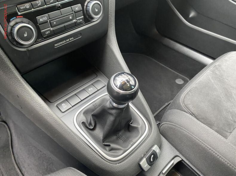 Volkswagen Golf - hlavní fotka