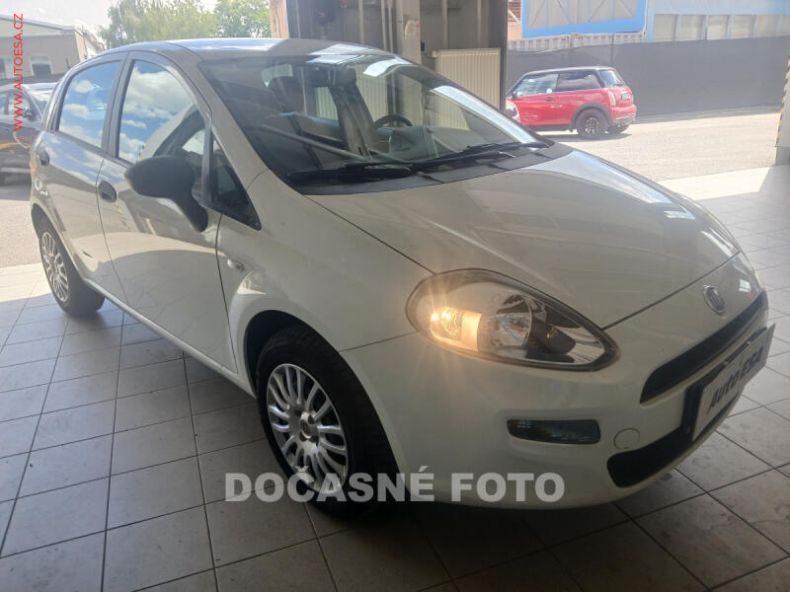 Fiat Punto - hlavní foto