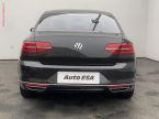 Volkswagen Passat - fotka číslo 4