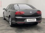 Volkswagen Passat - fotka číslo 5