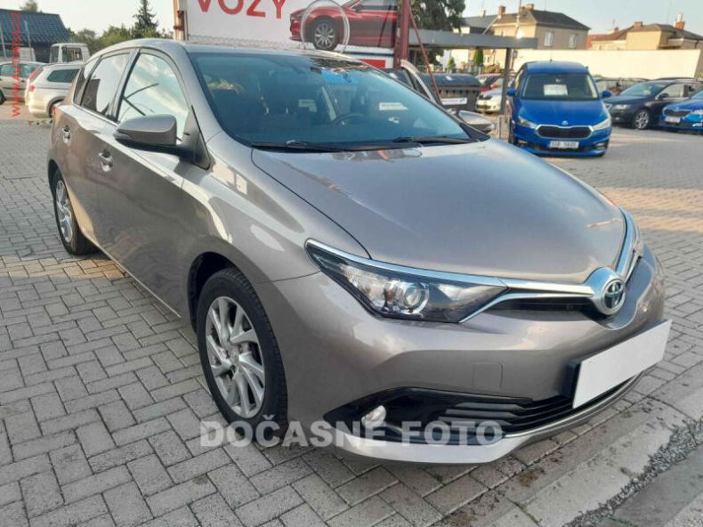 Toyota Auris - hlavní fotka inzerátu