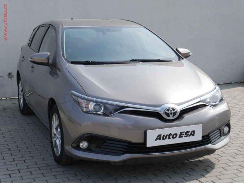 Toyota Auris - hlavní fotka inzerátu