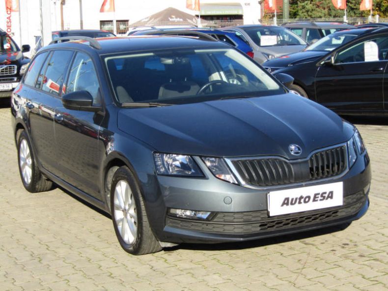 Škoda Octavia - hlavní foto