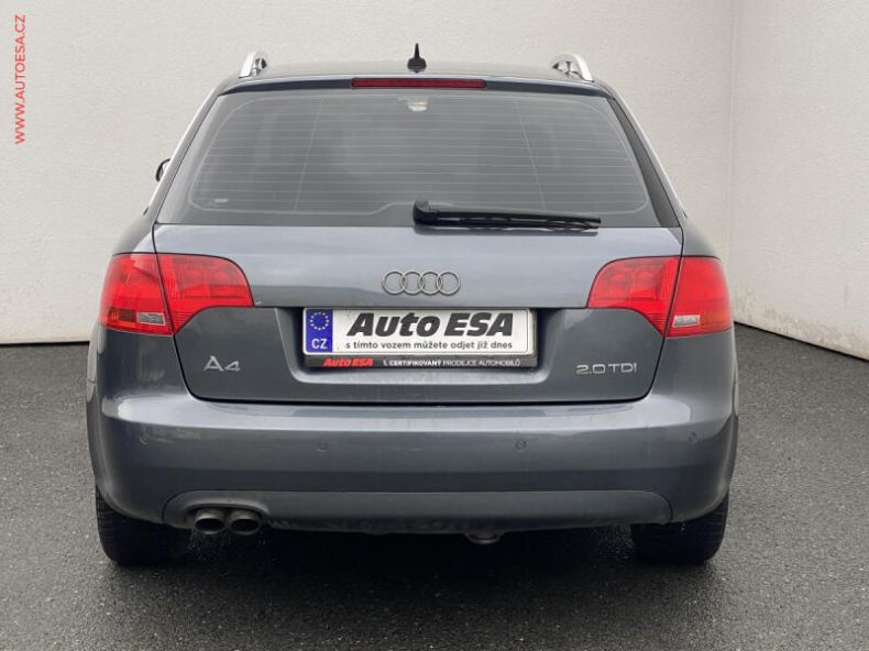 Audi A4 - hlavní fotka