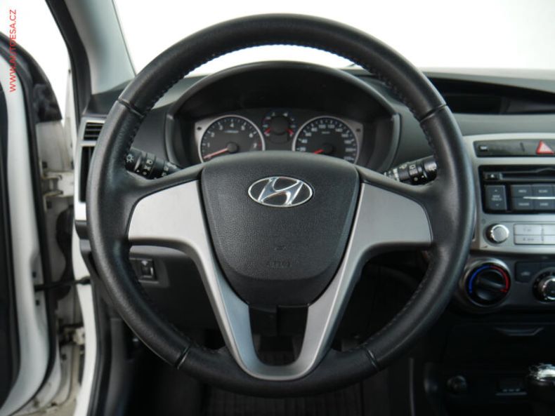 Hyundai i20 - hlavní fotka