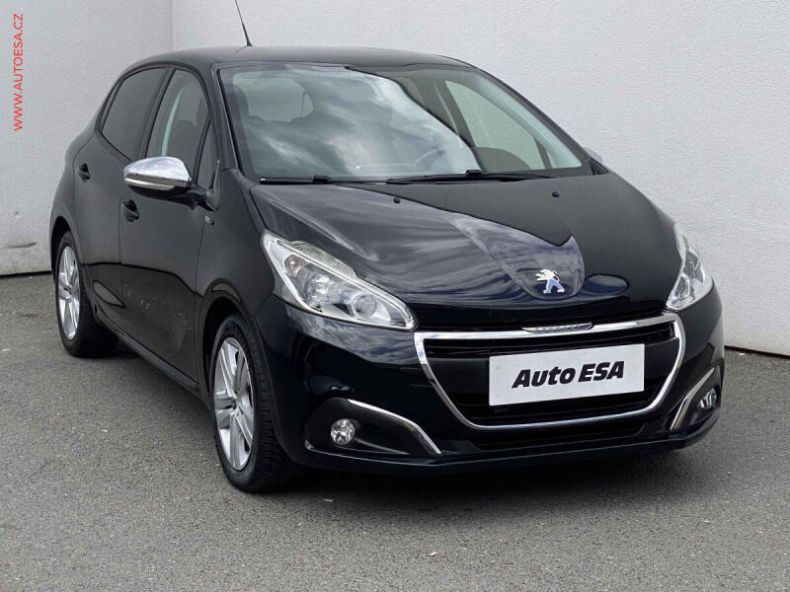 Peugeot 208 - hlavní fotka inzerátu