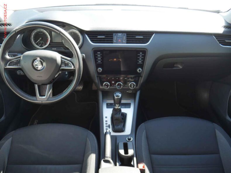 Škoda Octavia - hlavní fotka