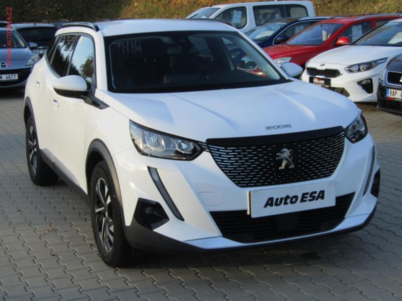 Peugeot 2008 - hlavní foto