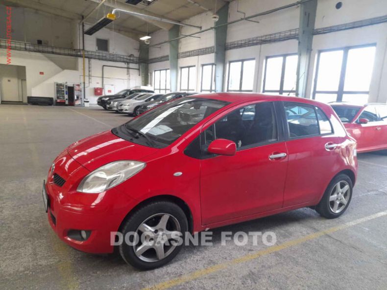 Toyota Yaris - hlavní fotka inzerátu