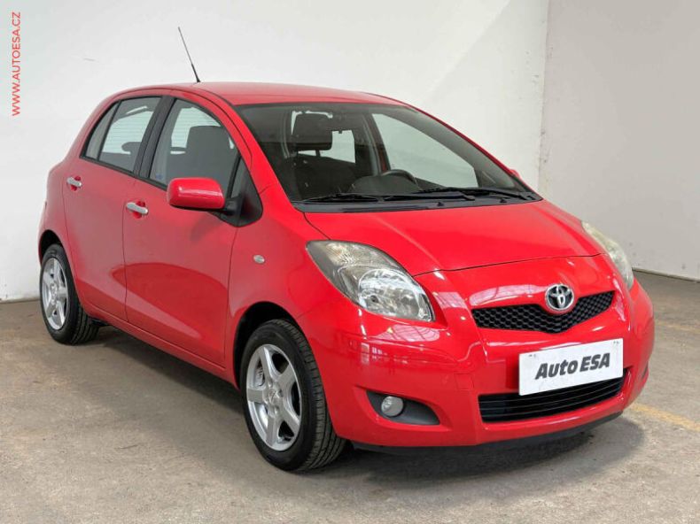 Toyota Yaris - hlavní fotka inzerátu