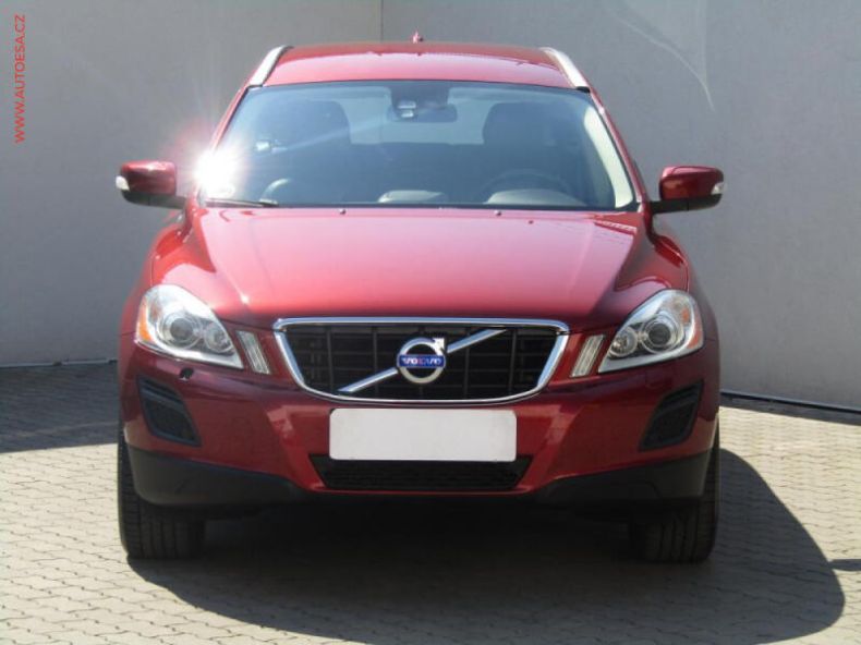 Volvo XC60 - hlavní fotka