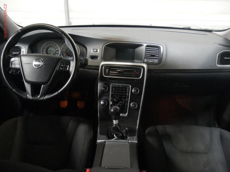 Volvo S60 - hlavní fotka