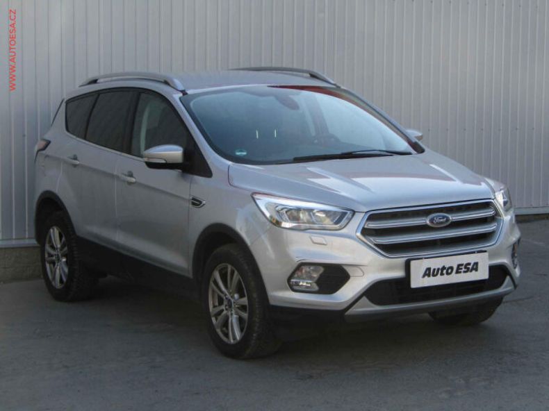 Ford Kuga - hlavní foto