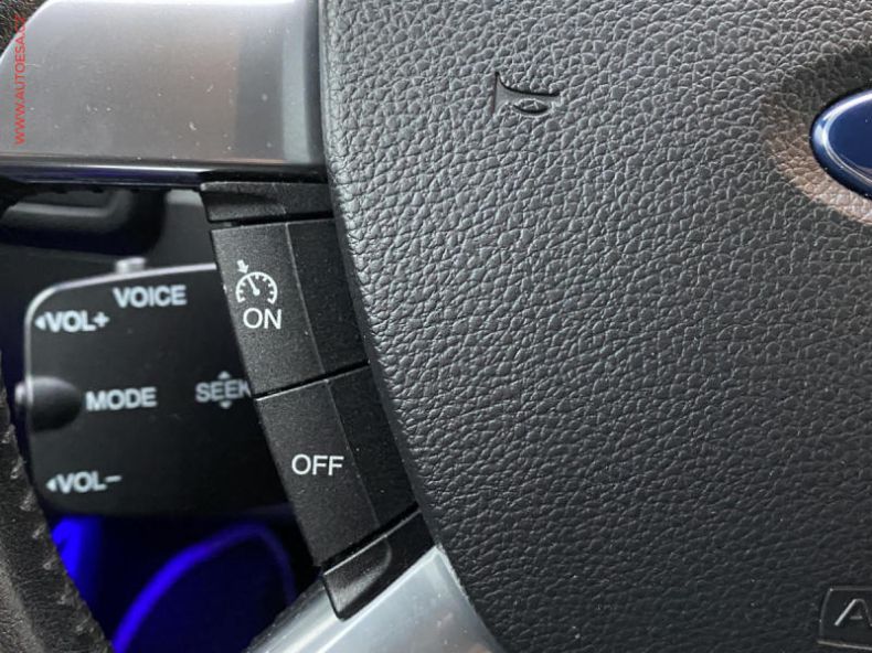 Ford Kuga - hlavní fotka