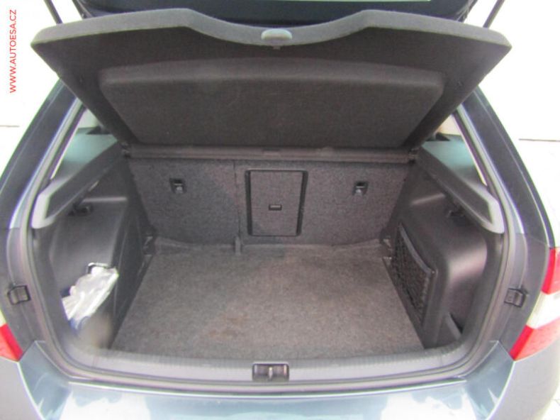 Škoda Rapid - hlavní fotka