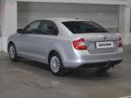Škoda Rapid - fotka číslo 5