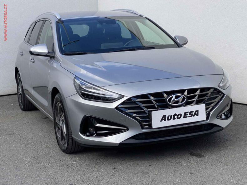 Hyundai i30 - hlavní foto