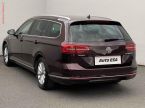 Volkswagen Passat - fotka číslo 5
