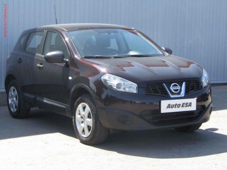 Nissan Qashqai - hlavní fotka inzerátu