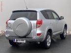 Toyota RAV 4 - fotka číslo 3