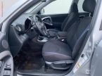 Toyota RAV 4 - fotka číslo 8