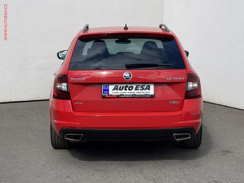 Škoda Octavia - hlavní fotka
