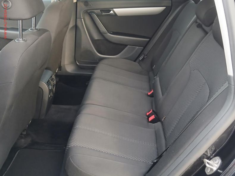 Volkswagen Passat - hlavní fotka