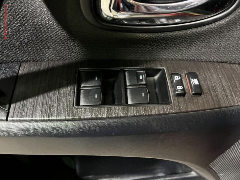 Toyota Avensis - hlavní fotka