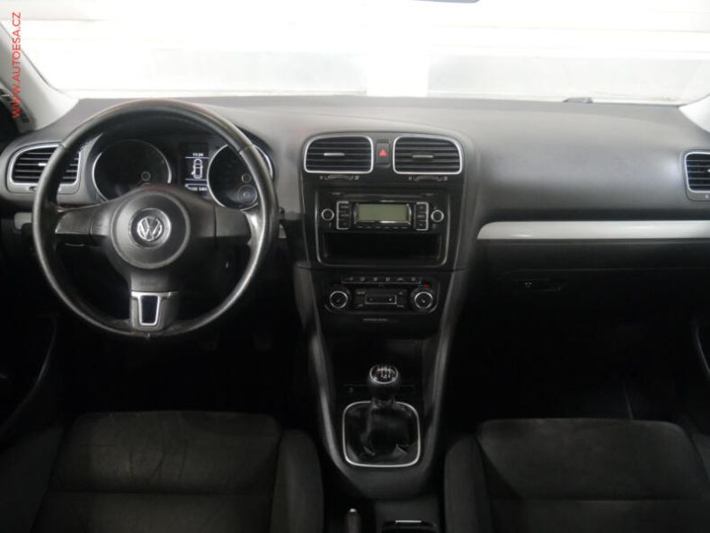 Volkswagen Golf - hlavní fotka