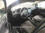 Volkswagen Golf - fotka číslo 2