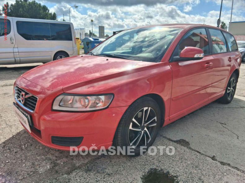 Volvo V50 - hlavní fotka inzerátu