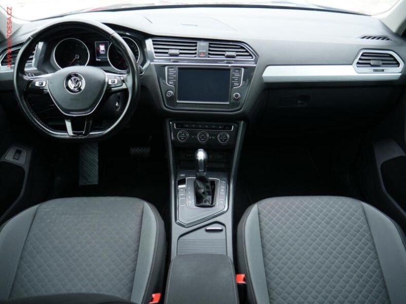 Volkswagen Tiguan - hlavní fotka