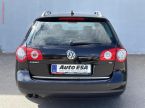 Volkswagen Passat - fotka číslo 4