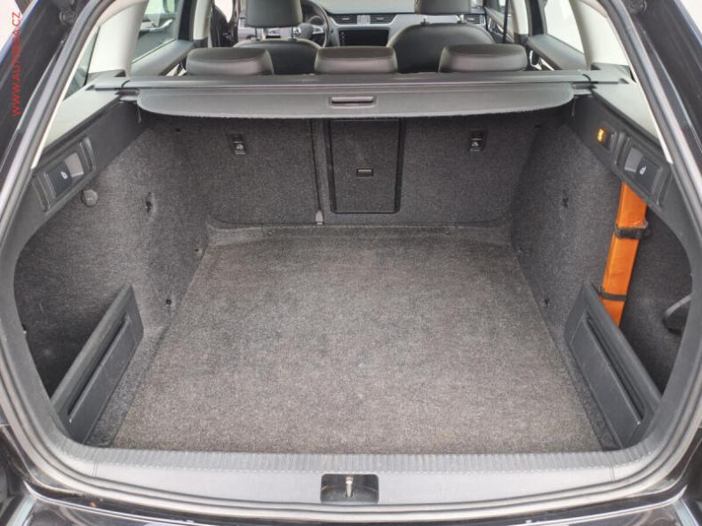 Škoda Octavia - hlavní fotka