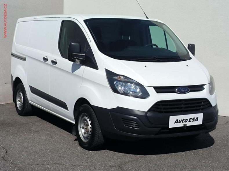 Ford Transit - hlavní foto