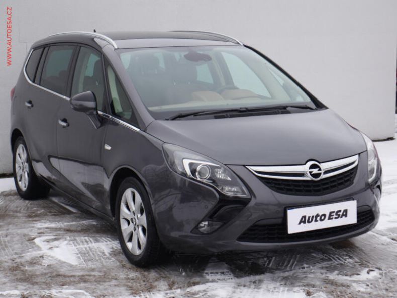 Opel Zafira - hlavní foto