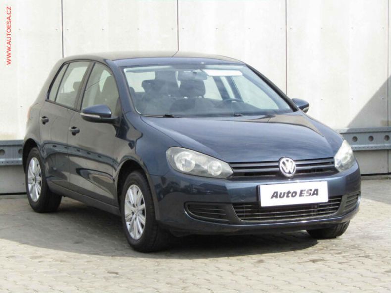 Volkswagen Golf - hlavní foto