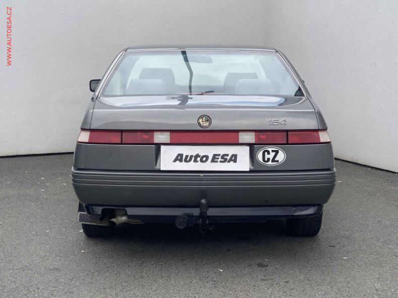 Alfa Romeo 164 - hlavní fotka