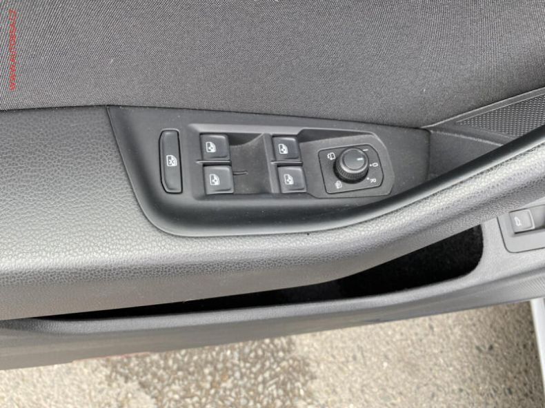 Volkswagen Passat - hlavní fotka