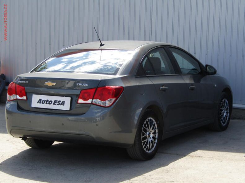 Chevrolet Cruze - hlavní fotka