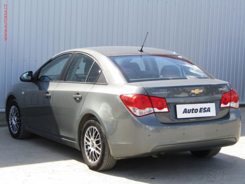 Chevrolet Cruze - hlavní fotka