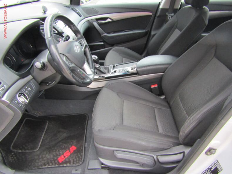 Hyundai i40 - hlavní fotka