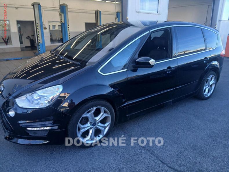 Ford S-MAX - hlavní fotka inzerátu