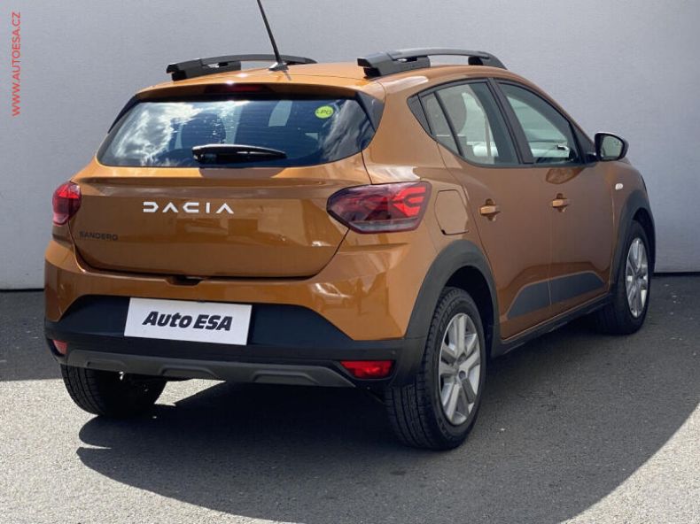 Dacia Sandero - hlavní fotka